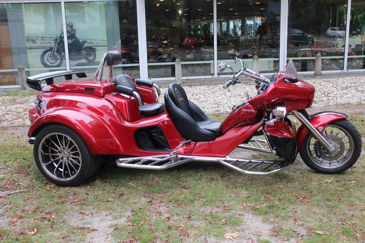 Rewaco  RF1 RF-1 GT Touring Trike automaat 140 pk turbo, Motoren, Quads en Trikes