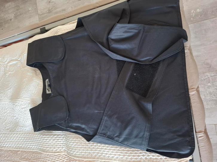 Commando steekwerend vest, Kleding | Heren, Bodywarmers, Zo goed als nieuw, Ophalen of Verzenden