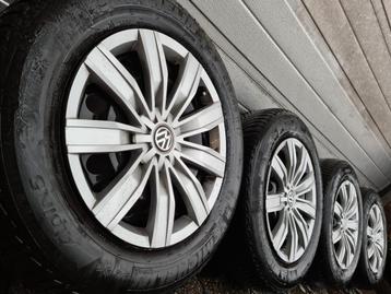 set 17 inch Volkswagen Tiguan 5NA velgen winterbanden