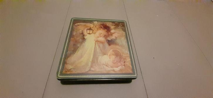 Rechthoekige metalen doos van D.B.F., Verzamelen, Blikken, Gebruikt, Ophalen of Verzenden