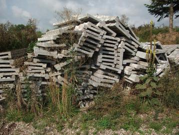 Caillebotis béton pour stockage pdt ou autre, Articles professionnels, Enlèvement