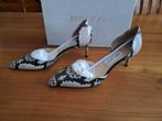 Nieuwe Jimmy Choo leren pumps maat 39., Kleding | Dames, Schoenen, Pumps, Beige, Nieuw, Ophalen of Verzenden
