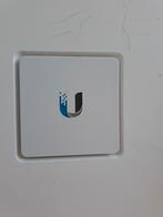 Ubiquity Unified Secure Gateway, Ophalen of Verzenden, Zo goed als nieuw, Router, Unify Ubiquiti