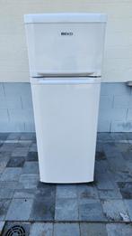 Koelkast merk Beko met diepvriesvak, Elektronische apparatuur, Koelkasten en IJskasten, Ophalen, 150 tot 200 liter, Gebruikt, Energieklasse A of zuiniger