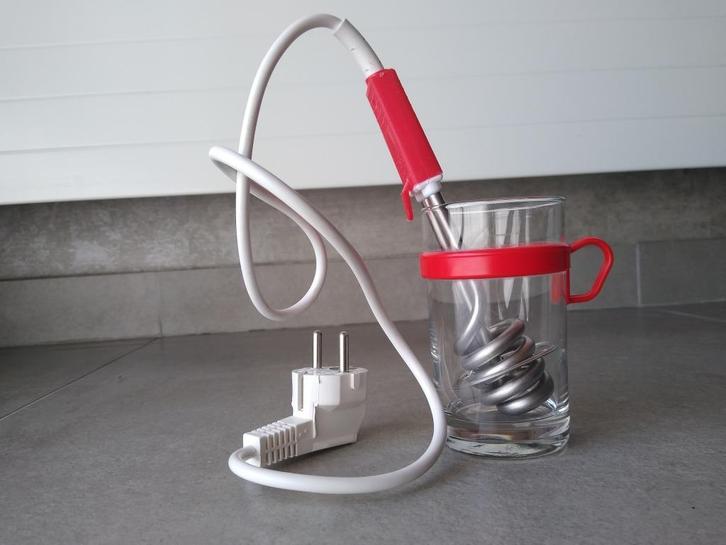 Reisdompelaar 350 Watt met hardglazen beker, Elektronische apparatuur, Waterkokers, Zo goed als nieuw, Ophalen