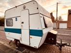 ️ Retro Knaus 310 Caravan < 750kg Compact, compleet & klaar!, Caravans en Kamperen, Standaardzit, 2 aparte bedden, 50 kg of minder