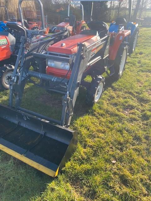 tractor kubota gl 21 met  afneembare voorlader, Zakelijke goederen, Landbouw | Tractoren, tot 80 Pk, Gebruikt, Ophalen