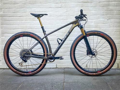 Scott Scale RC HMX – M – custom en volledig rijklaar, Fietsen en Brommers, Fietsen | Mountainbikes en ATB, Gebruikt, Heren, Overige merken