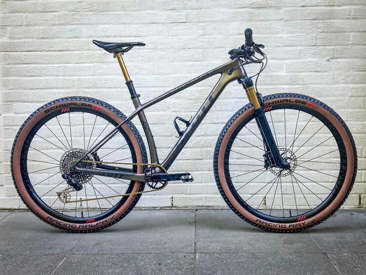 Scott Scale RC HMX – M – custom en volledig rijklaar, Fietsen en Brommers, Fietsen | Mountainbikes en ATB, Gebruikt, Heren, Overige merken