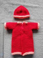Poppenjasas en muts in rood/oranje, nieuw op stap, Ophalen of Verzenden, Nieuw, Babypop