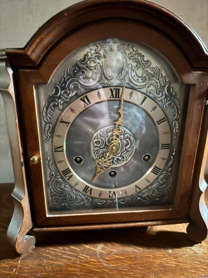 ️ Vintage Junghans Westminster schouwklok – Duitse kwaliteit, Antiek en Kunst, Antiek | Klokken, Ophalen