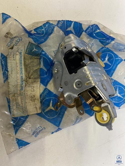 NOS portierslot links voor Mercedes-Benz W124 coupé cabrio C, Auto-onderdelen, Carrosserie, Mercedes-Benz, Nieuw, Ophalen of Verzenden