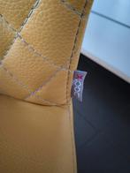 Stoelen van XOOON.  4 x zwart en 2x geel. Ijzeren poten. In, Huis en Inrichting, Ophalen of Verzenden, Zwart