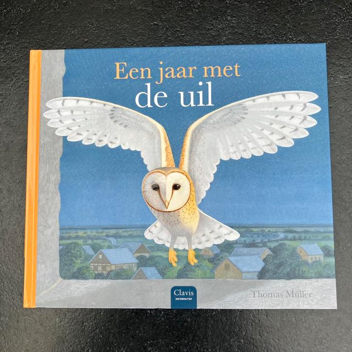 Thomas Muller - Een jaar met de uil, Boeken, Kinderboeken | Jeugd | onder 10 jaar, Zo goed als nieuw, Non-fictie, Ophalen