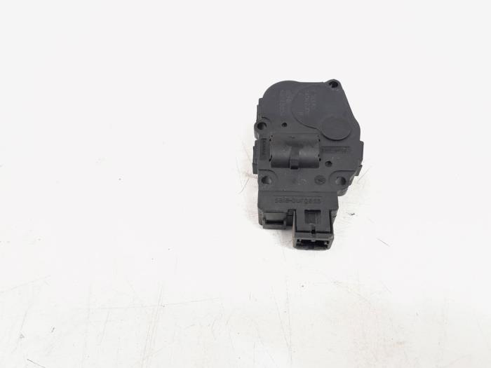 Clapet chauffage moteur d'un Audi A4, Autos : Pièces & Accessoires, Moteurs & Accessoires, Audi, Utilisé, 3 mois de garantie, Enlèvement ou Envoi