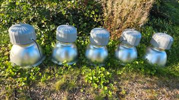 5 lampes industrielles alu 220v  100€ fixe les 5  beschikbaar voor biedingen