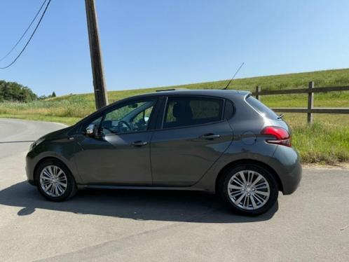 wagen in tot staat, Auto's, Peugeot, Bedrijf, ABS, Airbags, Airconditioning, Bluetooth, Boordcomputer, Centrale vergrendeling