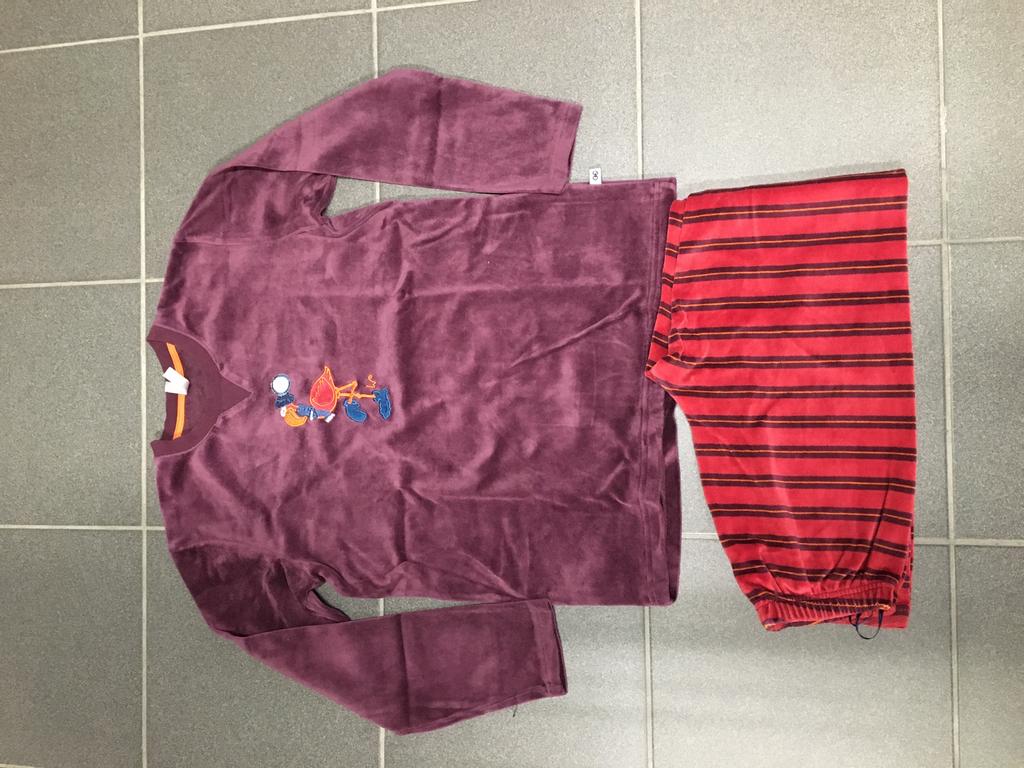 Pyjama maat 152, Nacht- of Onderkleding, Meisje, Ophalen of Verzenden, Zo goed als nieuw