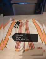 Nieuwe emoi short 44, Kleding | Dames, Emoji, Kort, Maat 42/44 (L), Nieuw