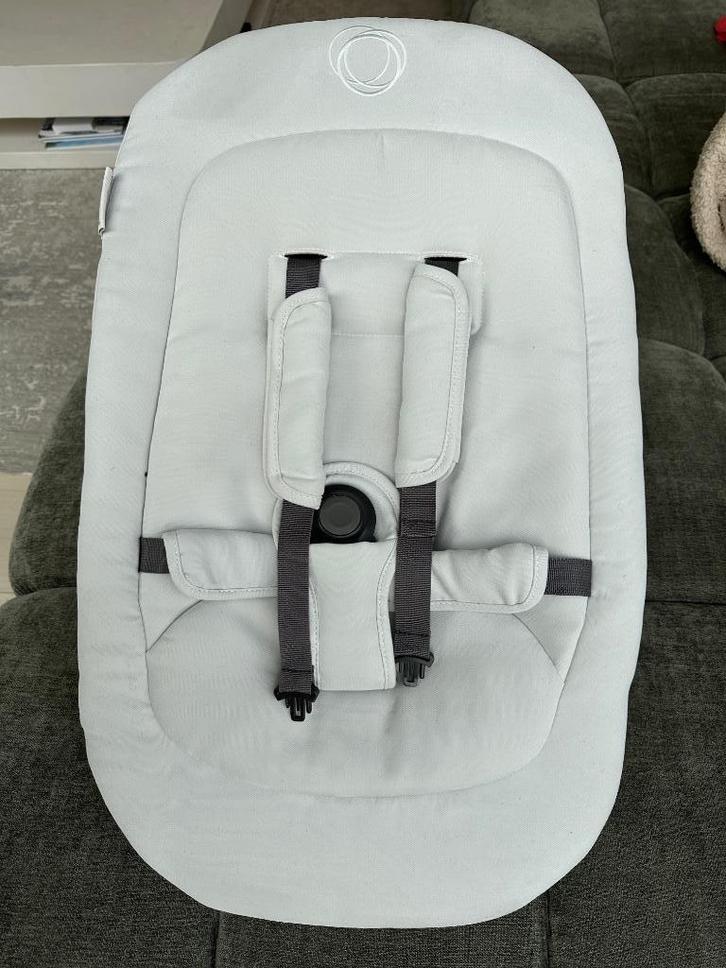 Bugaboo Giraffe eetstoel newborn set, Kinderen en Baby's, Kinderstoelen, Zo goed als nieuw, Meegroeistoel, Ophalen