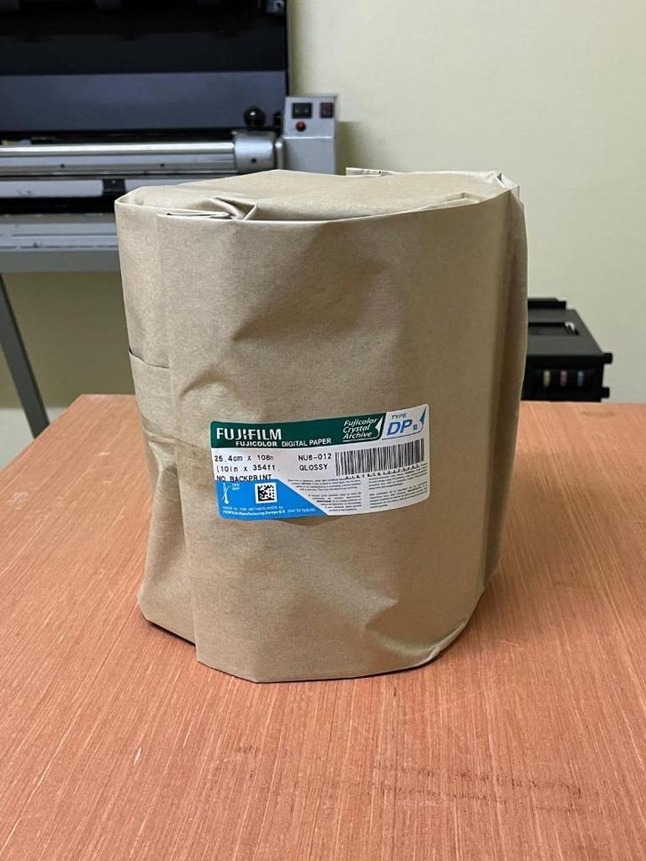 Fuji Crystal Archive DPII fotopapier op rol 25,4 cm x 108 m, Audio, Tv en Foto, Foto | Doka Apparatuur, Nieuw, Ophalen of Verzenden