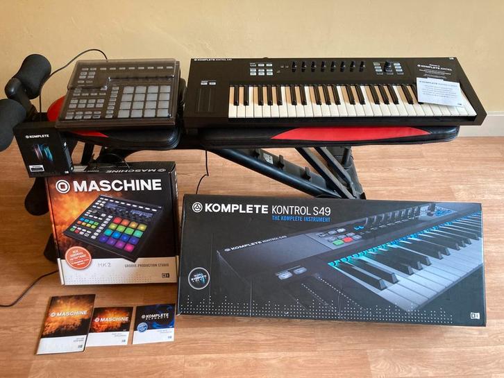 Native intruments komplete maschine control s49 als nieuw!, Muziek en Instrumenten, Midi-apparatuur, Zo goed als nieuw, Ophalen