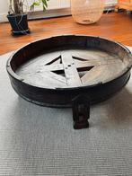 Jolie table basse en bois, Huis en Inrichting, Tafels | Salontafels, Ophalen, Gebruikt, Rond, Minder dan 50 cm