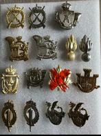 Emblèmes de béret pour les unités d'infanterie, Collections, Objets militaires | Général, Envoi