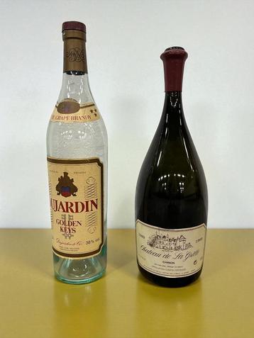 vintage lege XL flessen beschikbaar voor biedingen