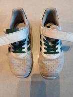 Adidas sportschoenen maat 33, Enlèvement ou Envoi, Utilisé, Chaussures de sport