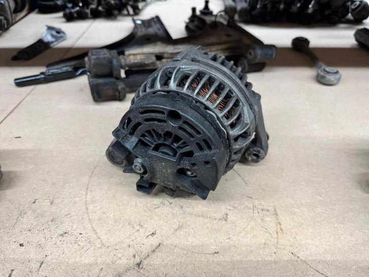 Alternateurs pour Porsche, Autos : Pièces & Accessoires, Moteurs & Accessoires, Pièces Oldtimer ou Ancêtre, Porsche, Utilisé, Enlèvement