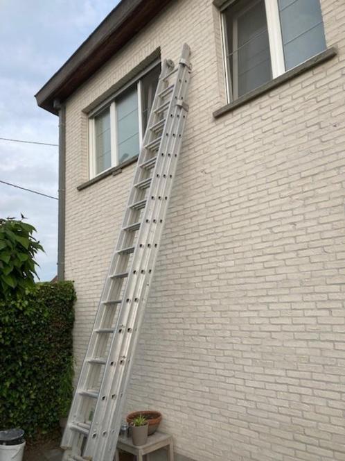 1 Professionele ladder altrex 3 delige 3x16, werkhoogte 11m, Doe-het-zelf en Bouw, Ladders en Trappen, Zo goed als nieuw, Ladder