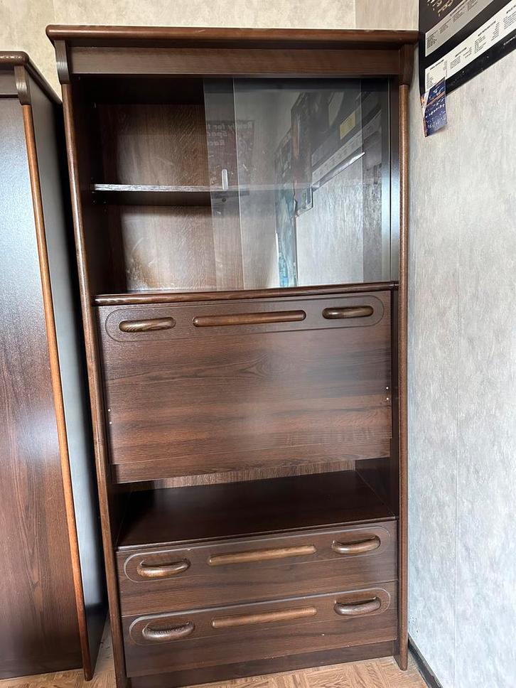 Set secretaire, dressoir, nachtkast en spiegel. Kan apart!, Huis en Inrichting, Kasten | Overige, Gebruikt, Ophalen