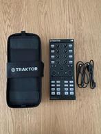 Native Instruments TRAKTOR Kontrol X1 MK2 + sacoche, Musique & Instruments, Comme neuf, Enlèvement ou Envoi