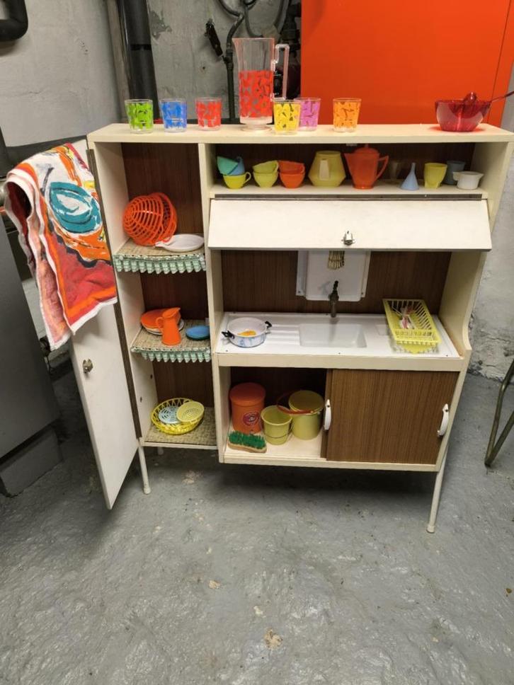 vintage kinderkeuken, Kinderen en Baby's, Speelgoed | Speelkeukens, Gebruikt, Ophalen
