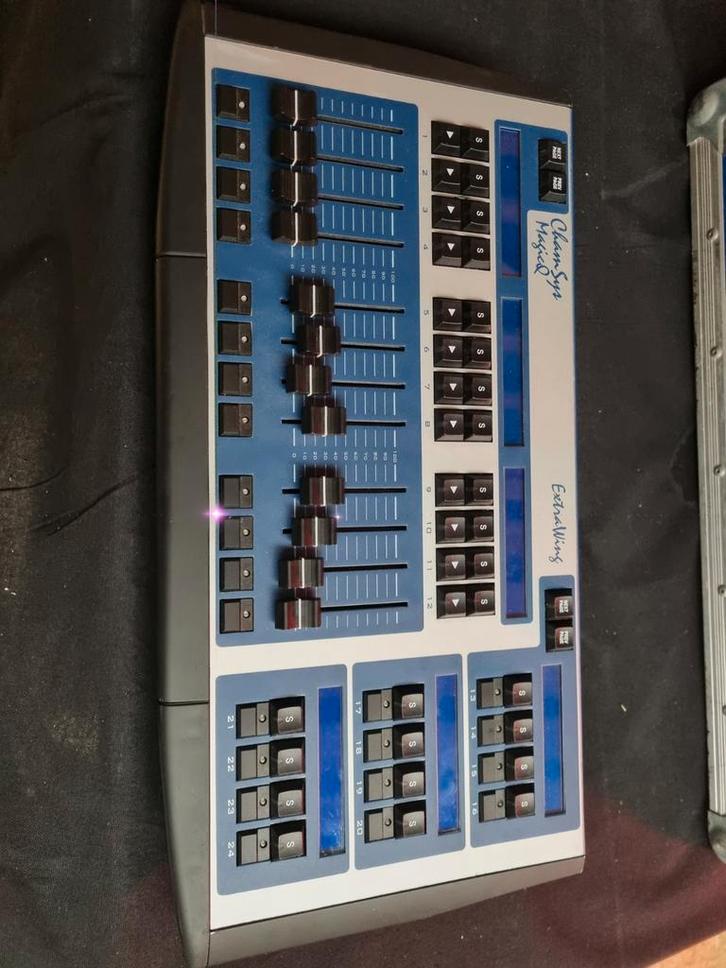chamsys extra wing, Muziek en Instrumenten, Licht en Laser, Zo goed als nieuw, Licht, Ophalen of Verzenden