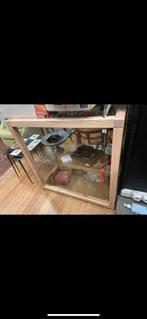 Vitrine ikea markerad virgil abloh, Enlèvement, Utilisé