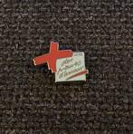 PIN - DES PREUVES D'AMOUR - CROIX ROUGE - RODE KRUIS, Collections, Envoi, Utilisé, Autres sujets/thèmes, Insigne ou Pin's