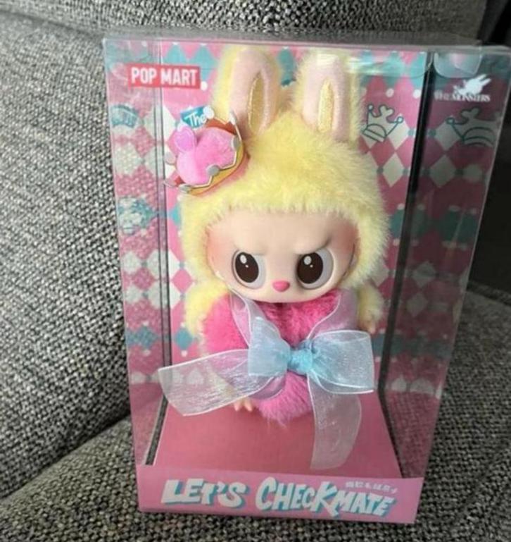Labubu let’s checkmate collectors item (sealed) pop mart, Collections, Jouets miniatures, Comme neuf, Enlèvement