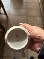 Service en porcelaine, Enlèvement