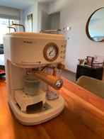 Retro koffiezet, Elektronische apparatuur, Ophalen, Koffiemachine, Gemalen koffie, Zo goed als nieuw
