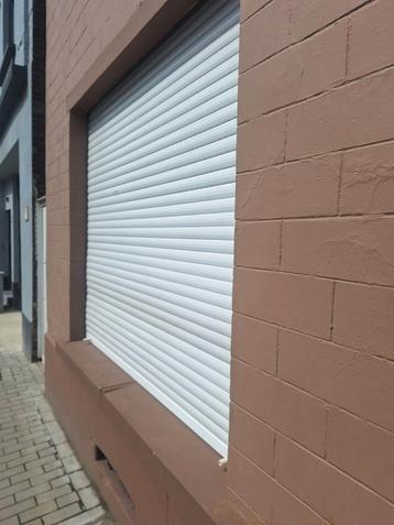 Volet PVC... beschikbaar voor biedingen