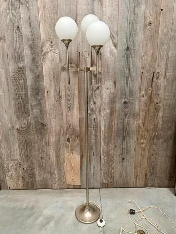 Gaetano Sciolari design vloerlamp uit de jaren 70  beschikbaar voor biedingen