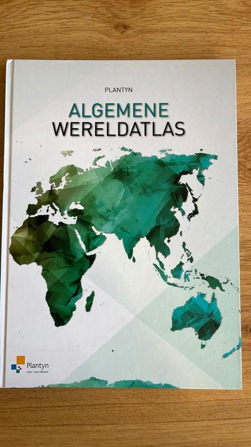 Plantyn Algemene Wereldatlas editie 2012, Boeken, Atlassen en Landkaarten, Zo goed als nieuw, Ophalen of Verzenden