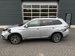 Mitsubishi Outlander 2.0 Connect Pro, Auto's, Mitsubishi, 1998 cc, Stof, 4 cilinders, Bedrijf