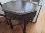 lot 35 - Table d'appoint en chêne - fin XIXème, Ophalen