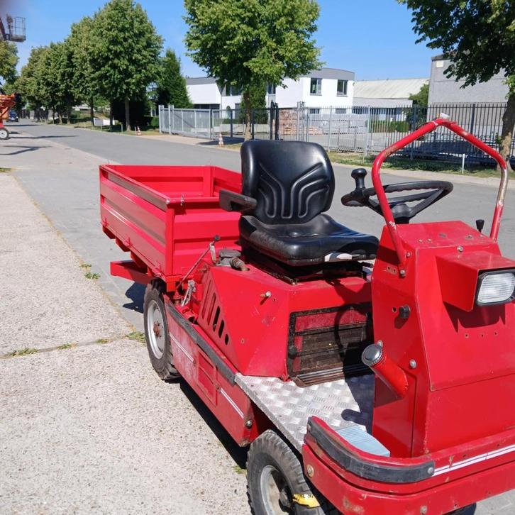 petite benne, Services & Professionnels, Bricoleurs & Entreprises de petits travaux du bâtiment