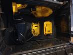 Dewalt neil machine dcn680, Doe-het-zelf en Bouw, Gereedschap | Zaagmachines, Ophalen of Verzenden