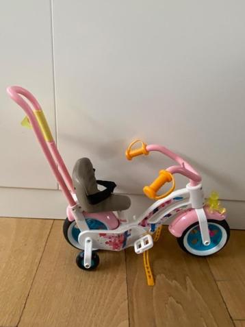 poppen fietsje beschikbaar voor biedingen