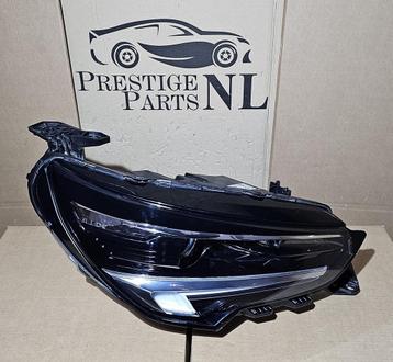 Koplamp OPEL Corsa F Voll LED Matrix LUX Rechts 39162659  beschikbaar voor biedingen